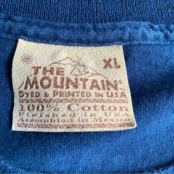 Vintage The Mountain Fireman Fire Fighter Teeshirt Dyed Printed in USA T-Shirt - Picture 2 of 6